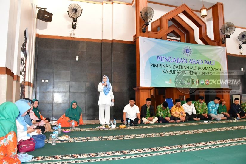 Bupati Fadia Hadiri Pengajian Ahad Pagi, Tegaskan Pentingnya Silaturahmi dan Dukungan bagi Muhammadi