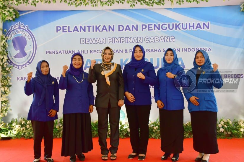 Pelantikan DPC Tiara Kusuma, Bupati Fadia Harap Aksi Nyata untuk Perempuan Pekalongan