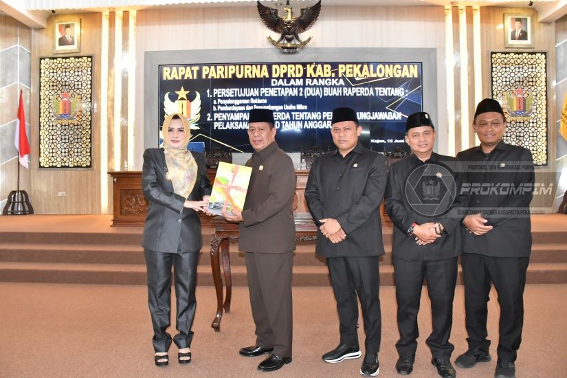 Bupati Fadia dan DPRD Sepakati Perda Rek,..