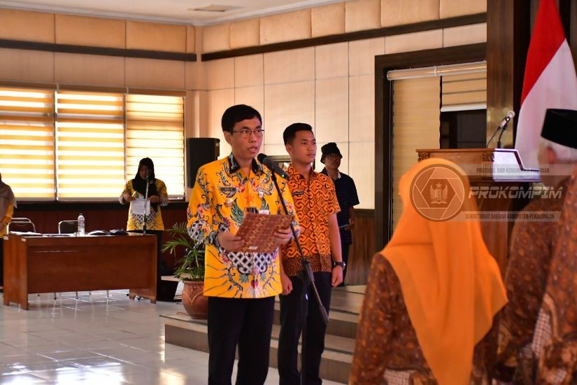 Pjs Bupati Pekalongan Lantik Pengurus PWRI Masa Bakti 2024-2029