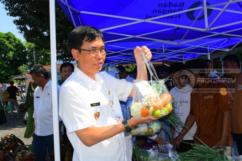 Pemkab Pekalongan Gelar Aksi ASN Peduli Petani