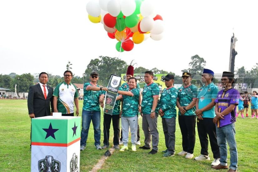 Buka Dandim Pekalongan Cup 2026, Plt. Bu,..