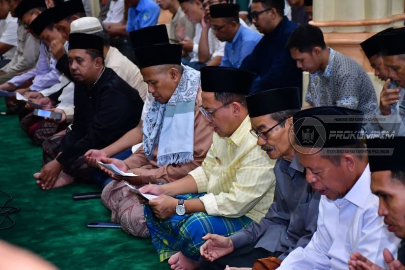 Sambut 1 Muharram 1448 H, Plt. Bupati Su,..
