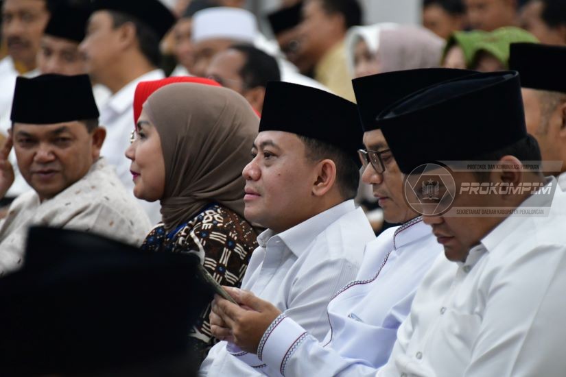 Plt. Bupati Pekalongan Sukirman Safari R,..