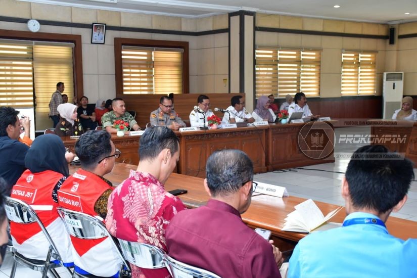 Plt. Bupati Sukirman Buka High Level Mee,..