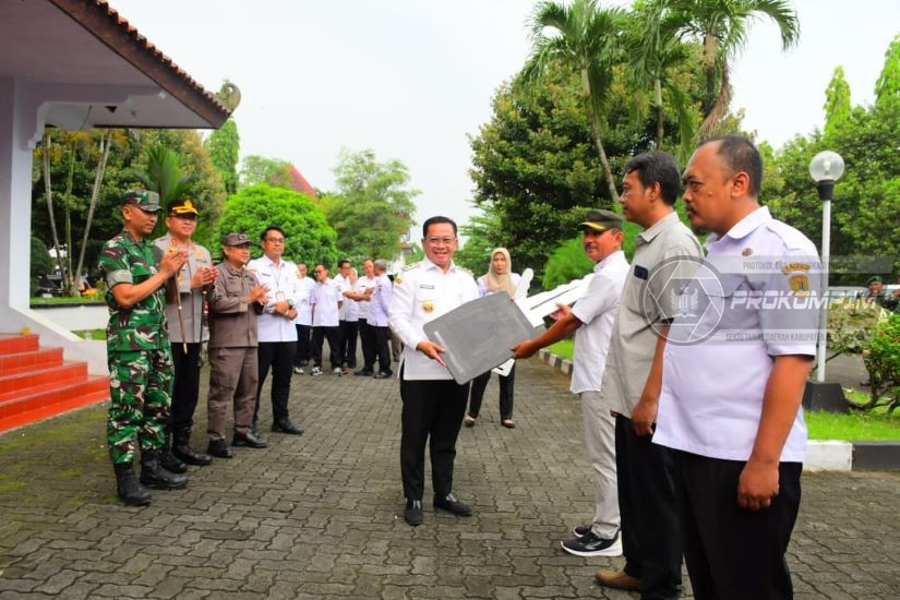 Puluhan Mobil dan Motor KDKMP Dibagikan ,..