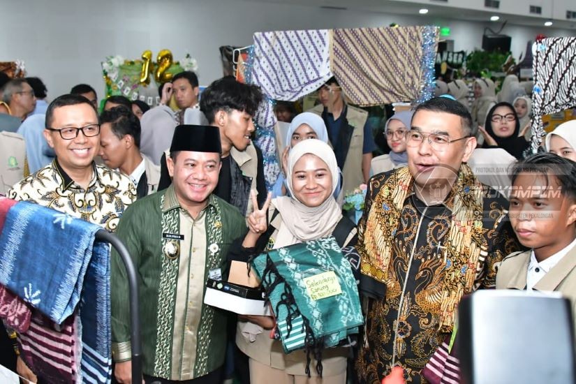 Wabup Sukirman Apresiasi KKN Tematik Eko,..