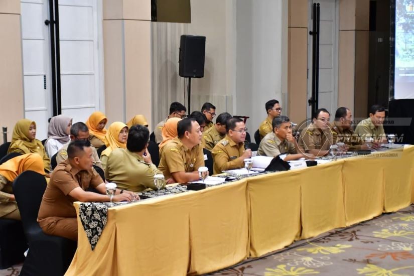 Pemkab Pekalongan Ikuti Presentasi Penan,..
