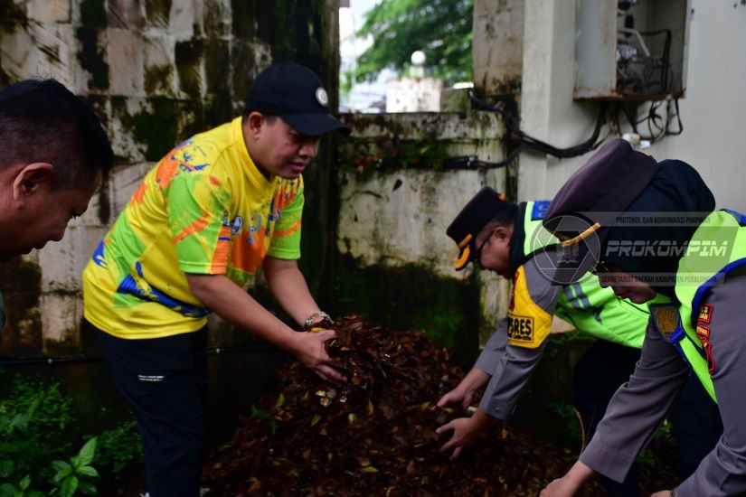 Pemkab Pekalongan Gelar Gerakan ASRI di ,..