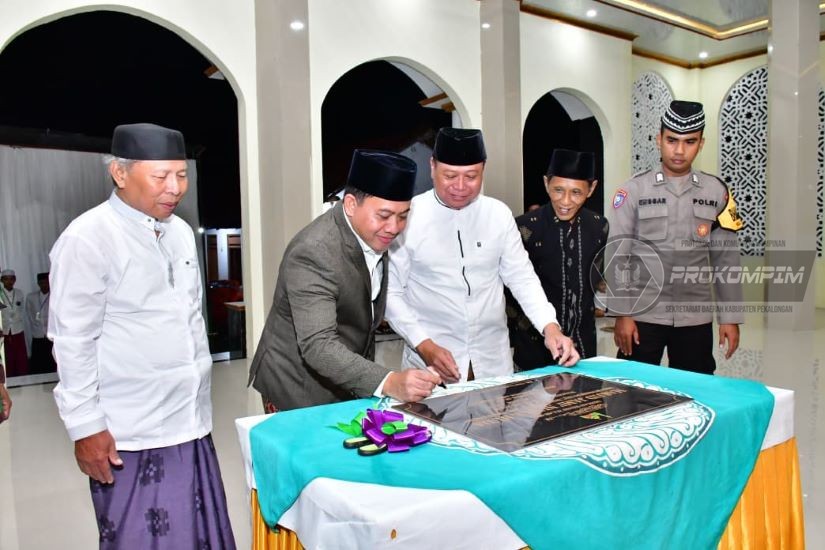 Wabup Sukirman Hadiri Peresmian Masjid N,..